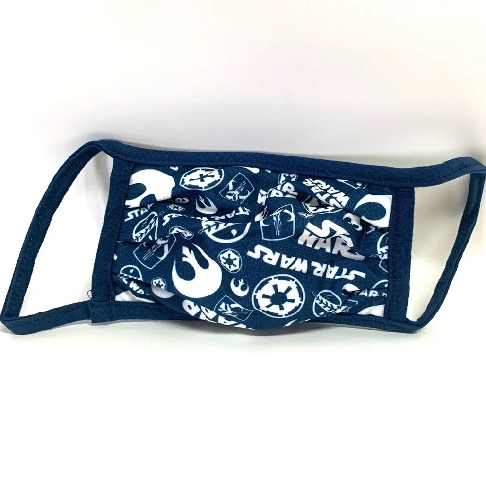 Star Wars Disney Child Face Mask Lot (2)